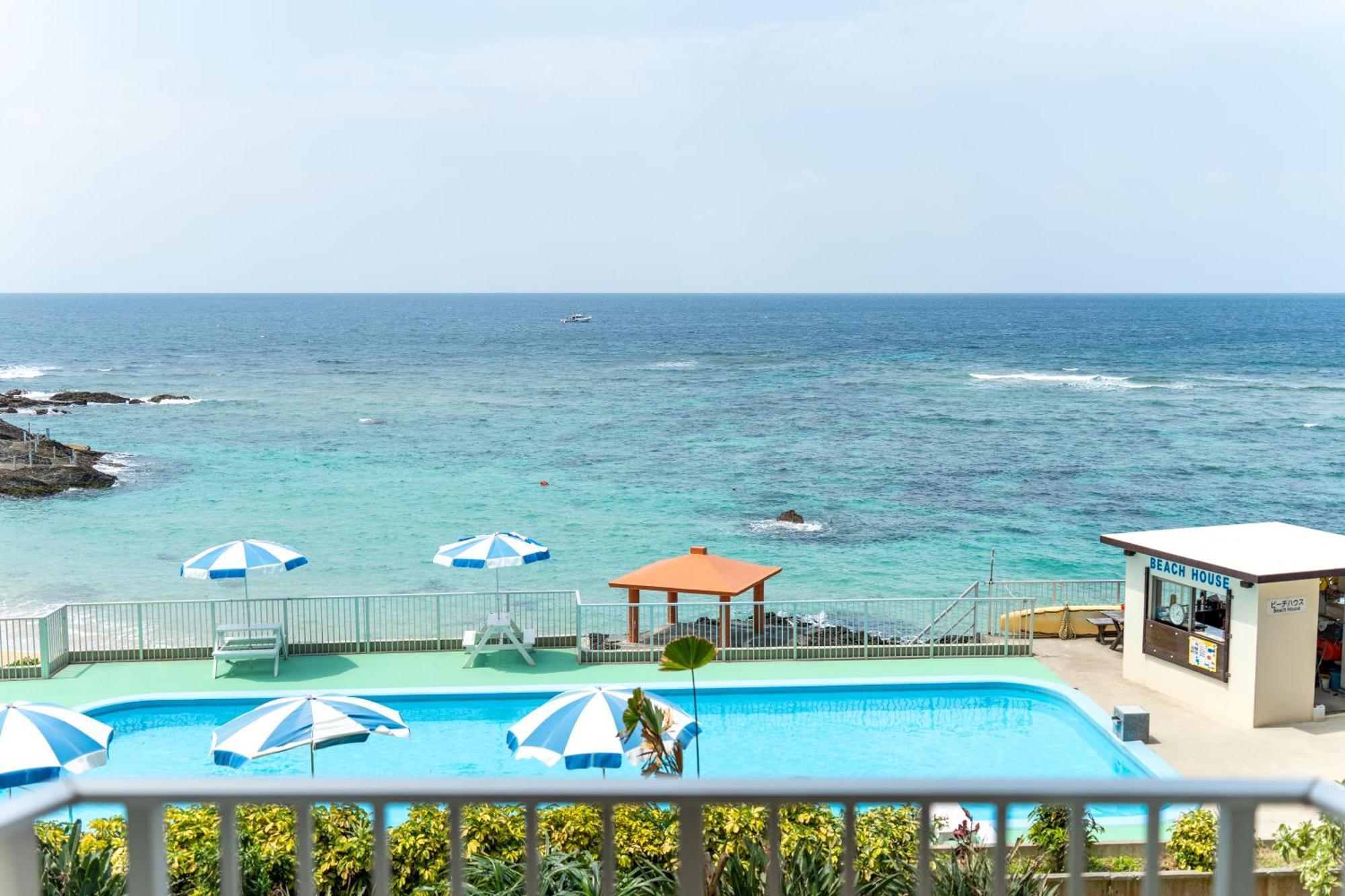 Hotel Miyuki Beach Onna Luaran gambar